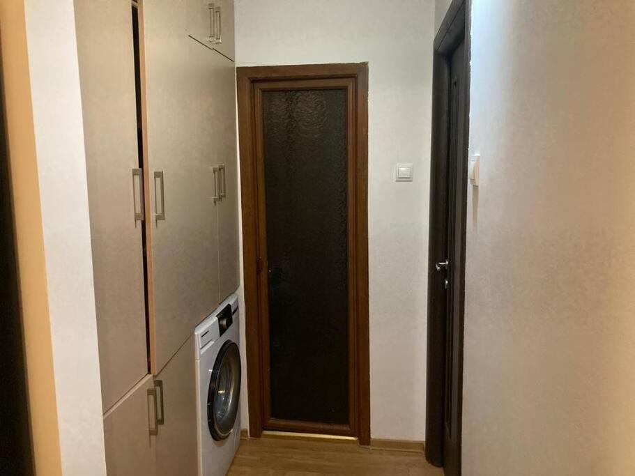 Apartament 3 Camere De Inchiriat Craiova Exterior photo